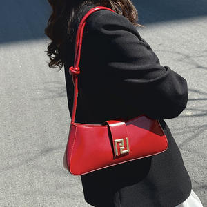 حقيبة كتف واحدة عصرية جديدة للسيدات-حقيبة كبيرة تحت الإبط من الجلد الصناعي للسيدات - Product Image 5