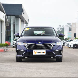 2025 Modèle pas cher <span class=keywords><strong>prix</strong></span> <span class=keywords><strong>Skoda</strong></span> <span class=keywords><strong>Octavia</strong></span> 2 3 A5 5 sièges essence voiture berline Auto 1.4T 150HP famille Automobile en Stock - Product Image 2