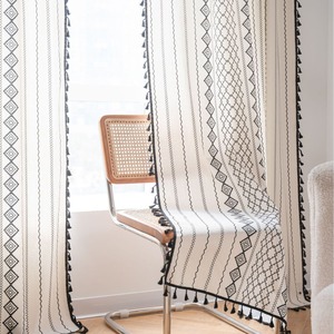 Stile bohémien nero bianco geometrico stampato bovindo <span class=keywords><strong>tende</strong></span> di nuovo Design di cotone Grommet di <span class=keywords><strong>lino</strong></span> <span class=keywords><strong>con</strong></span> nappe legate indietro intrecciate - Product Image 4