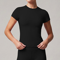 T-shirt de sport à manches courtes pour femme, col rond, coupe ajustée, haut de yoga, haut de sport, vêtements de fitness pour femme