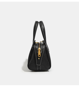 Custom Vegetable Tanned Leather Women's New Retro Shoulder Crossbody <b>Handbag</b> <b>Black</b> Genuine Leather <b>Small</b> Tote Bag - Product Image 4