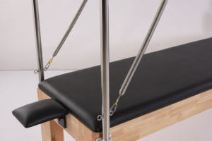 Équilibreur de studio de fitness Lit surélevé Équipement d'entraînement de yoga Pilates Reformer Cadillac - Product Image 3
