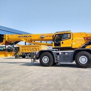 Grúa sobre Camión XCR13_TW de la Marca China Líder en Maquinaria de Elevación, con Capacidad de Carga Máxima de 13 Toneladas y Alta Calidad - Product Image 6