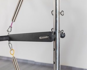 LUMINE Home - Reformer de Pilates Portátil de Aluminio Duradero y Ajustable, Multifuncional, Ecológico, para Estudio de Pilates - Product Image 4
