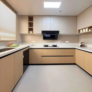 Gabinetes de Cocina de Lujo, Diseños Elegantes en Madera y Materiales de Primera Calidad para un Aspecto Opulento, Madera Contrachapada - Product Image 1