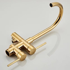 Ensemble de robinetterie de baignoire autoportante en <span class=keywords><strong>laiton</strong></span> chromé doré pour projets hôteliers de luxe, <span class=keywords><strong>avec</strong></span> <span class=keywords><strong>mitigeur</strong></span> de douche moderne effet pluie et <span class=keywords><strong>douchette</strong></span> à main - Product Image 4
