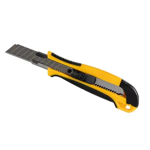 0.5MM Thickness Heavy Duty Hand Cutting Tools Comfortable Grip 18mm Blade Automatic retractable Utility Knife