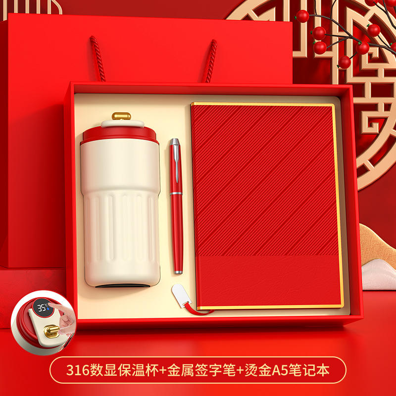 ปากกาถ้วยกาแฟสีแดงพร้อมกล่องของขวัญฟอยล์สีทอง