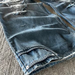 Pantalones Vaqueros de Mezclilla con Orificios Estilo Vintage Personalizados, Pantalones de Pierna Recta Desgastados de Moda al por Mayor, Jeans para Hombre - Product Image 3