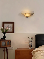 Lampe murale LED en albâtre de luxe italienne, créant une ambiance de couloir/allée dans le salon, la chambre et l'escalier.
