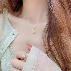 Collar de girasol giratorio de circonia <span class=keywords><strong>c</strong></span>úbica de acero y titanio, chapado en oro, para <span class=keywords><strong>novia</strong></span>, mamá, 2023 - Product Image 5