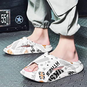 Sandales de plage pour hommes kaki à imprimé lettres, semelle épaisse, bout ouvert, tongs d'extérieur confortables style marcher sur les nuages - Product Image 3