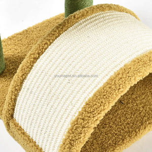 Arbre à chat en contreplaqué de style moderne YOUME avec tunnel, surface de grattage arquée, jeu interactif, certifié ISO et BSCI - Product Image 4