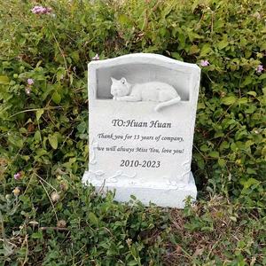 Marcador Conmemorativo para Gatos de Resina Suave - Resistente a la Intemperie, Diseño con Detalles de Enredaderas, Perfecto para Decoración Exterior y como Adorno Sentimental para Tumbas de Mascotas - Product Image 3