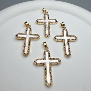 En gros Personnalisé Zircon Naturel Coquillage <span class=keywords><strong>Croix</strong></span> Pendentifs Métal <span class=keywords><strong>Nacre</strong></span> Collier Charmes Pour La Fabrication De Bijoux DIY Accessoires Matériel - Product Image 4