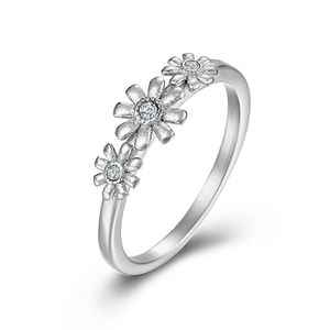 Anillo de Titanio con Diseño Floral para Mujer, Color Dorado, Joyería de Moda para Uso Diario, Engaste de Puntas, Estilo Simple - Product Image 5