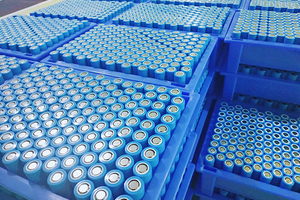 3S 11,1 v 10A 2500mAh 5C gun shape Li-ion rechargeable lithium 18650 batteries pack - Product Image 3