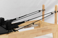 Promotion : Machine de Pilates Reformer Pliable en Bois, Équipement Multifonctionnel de Studio de Pilates, Lit Reformer Cadillac pour Étirements