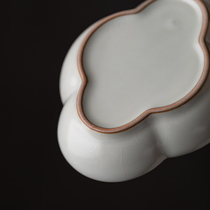 Ru Ware Begonia Fruit Plate Porcelain Irregular Shape Beige Crackle Glaze For Afternoon <b>Tea</b> Kung Fu <b>Tea</b> <b>Set</b> - Product Image 4