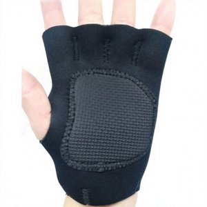 Gants de sport et fitness personnalisés en néoprène à demi-doigts, antidérapants, respirants, légers, à enfiler, imprimés en sérigraphie pour - Product Image 3