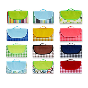 Customized <b>Beach</b> Foldable Recycled Rollable Waterproof Non Woven Canvas Bamboo Outdoor Picnic Mat - Product Image 5