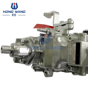 Ensemble d'injection diesel durable 6738-71-1210 6738-71-1110, pompe à injection de carburant personnalisée adaptée au moteur SAA6D102E-2 PC200-7 PC210-7 - Product Image 4