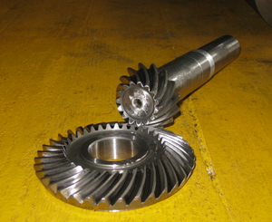 Skylon अनुकूलित एसयूवी गियर reducer क्राउन और डैने की नोक सर्पिल बेवल गियर - Product Image 4