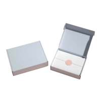 Boîte en carton ondulé avec logo personnalisé en feuille d'or gaufrée, boîte en carton mat pour l'emballage d'aliments, de savon, de bougies