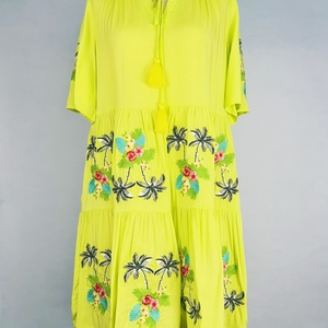 Vestido Midi Elegante para Mujer, Diseño Personalizado, Bordado, con Volantes y Smocking - Product Image 5