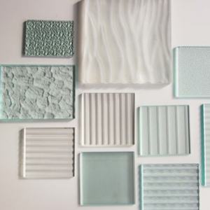 バスルーム家具オフィス用エンボスガラス多パターン強化ガラスベストセラー - Product Image 1