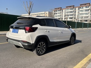 Accettiamo Ordini Personalizzati: Auto Usata <span class=keywords><strong>Ya</strong></span> Ri <span class=keywords><strong>S</strong></span> L Ativio 2022 Ativio X 1.5l CVT Edizione Luxury Plus, Prodotta in Cina, Trazione Anteriore - Product Image 4