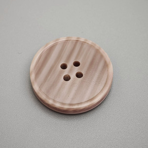 Nhà Máy Bán buôn gỗ-hạt nhựa nút 4-lỗ hình tròn 28mm nút lớn cho hàng may mặc - Product Image 1