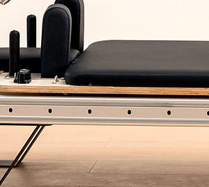 Meilleure Qualité <span class=keywords><strong>Professionnelle</strong></span> Dernier Modèle Durable Vente Chaude Appareil de Fitness Pilates Yoga Reformer avec Ensemble Lit Tour - Product Image 5