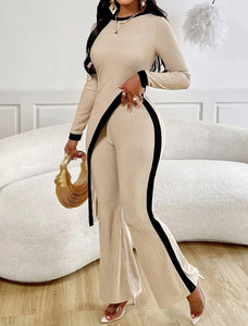 Ensemble décontracté deux pièces pour femme en tissu crêpe côtelé uni, avec haut asymétrique et pantalon superposé, grandes tailles - Product Image 3