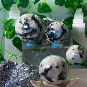 ลูกบอลมูนสโตนขายส่ง ลูกบอลคริสตัล แสงสะท้อนสวยงาม ลูกบอลมูนสโตนสีรุ้ง สำหรับเป็นของขวัญ - Product Image 4