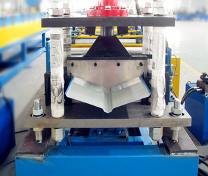 Hàng châu Trung Quốc tự động mạ kẽm gạch <span class=keywords><strong>ridge</strong></span> <span class=keywords><strong>cap</strong></span> thép máy ngói roll <span class=keywords><strong>forming</strong></span> <span class=keywords><strong>machine</strong></span> - Product Image 2