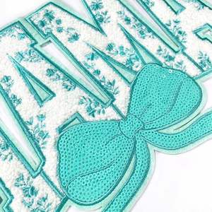Patch brodé thermocollant en chenille « Big Mama » avec nœud à sequins pour vêtements féminins, idéal comme cadeau pour maman - Product Image 3