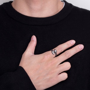 Anillo de moda para hombre, estilo motero, de acero inoxidable, gótico, punk, satánico, para comercio exterior - Product Image 4