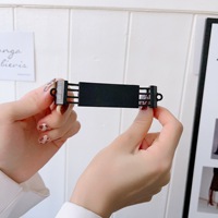 Clip Diagonal Dack adecuado para IPhone14ProMax Apple 12 funda de teléfono 13 Forma de Lappel DIY accesorios colgantes para teléfono móvil