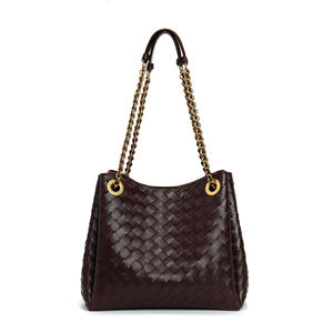 Bolso de Hombro de Cuero de Grano Entero Tejido, Intrincadamente Trenzado para Crear una Textura Única, Disponible en Múltiples Colores, Fabricación Personalizada - Product Image 1