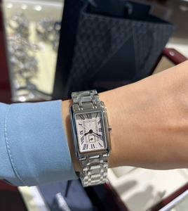 Elegante Reloj Mecánico de Lujo para Mujer con Correa Cuadrada de Acero Inoxidable - Diseño de Alta Calidad, Elegante y Moderno - Product Image 2