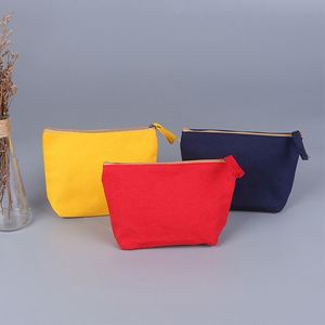 Wholesale Custom Travel Canvas Cosmetic Pouch Portable Cotton Canvas Travel Make up <b>Bag</b> Zipper Eco Friendly Canvas Toiletry <b>Bag</b> - Product Image 4