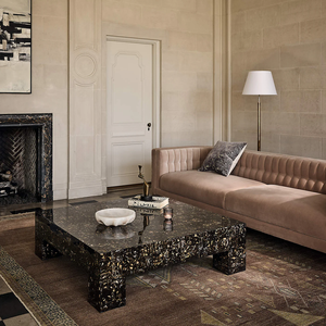 <span class=keywords><strong>Canapé</strong></span> en bois massif rembourré en <span class=keywords><strong>velours</strong></span> avec suspension à ressorts sinusoïdaux, <span class=keywords><strong>canapé</strong></span> Tuxedo de 104 pouces pour projet hôtelier - Product Image 2