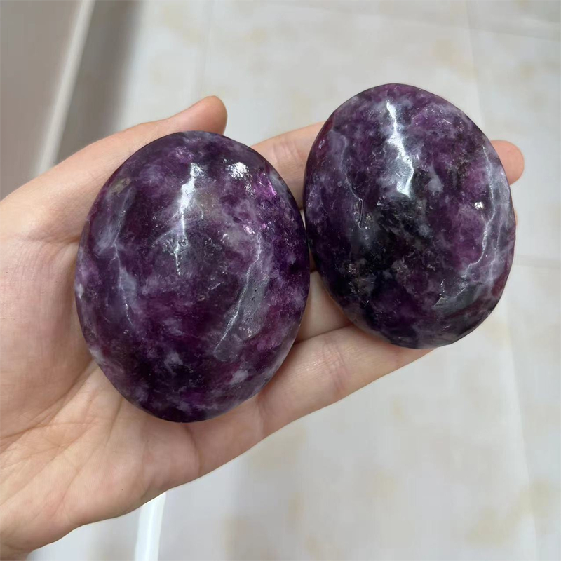 Purple mica