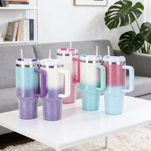 Tumbler con Stampa Perlata da 40oz con Coperchio Decorato con Strass, Mini Tumbler con Strass, Strass per Tumbler in Bulk, Grande Capacità per Caffè - Product Image 1