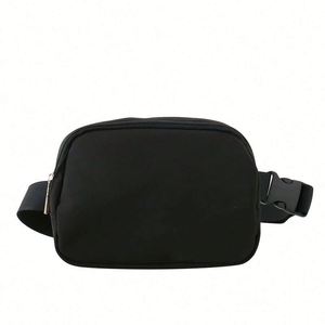 Riñonera de Nailon Impermeable con Logotipo Personalizado, Apta para Hombres y Mujeres, Riñonera Deportiva, Riñonera Cruzada - Product Image 6