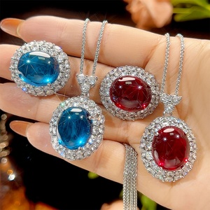 Ensemble de bijoux haut de gamme écologique en cuivre plaqué argent, avec zircon cubique bleu ciel de 15*18MM de taille ovale surdimensionnée, idéal pour les événements formels - Product Image 1