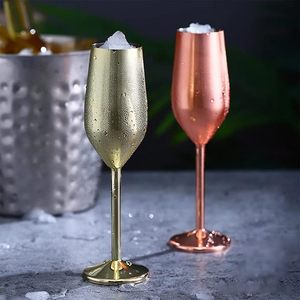 Bicchieri da Vino e Cocktail in Acciaio Inox da 220ml, Flûte da Champagne in Metallo Infrangibile, Calici per Feste e Matrimoni - Product Image 4