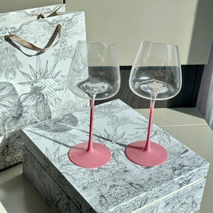 ชุดแก้วไวน์แดงทรงสูง ก้านยาว แบบอเมริกัน สีขาวคริสตัล เป็นมิตรกับสิ่งแวดล้อม ล้างในเครื่องล้างจานได้ ชุดแก้วปากกว้างทรงสูง เหมาะสำหรับเป็นของขวัญ - Product Image 5