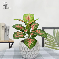 Plante artificielle en pot en forme de cœur rouge en plastique - Haute simulation, durable, pour intérieur/extérieur, Thanksgiving, Noël, Pâques
